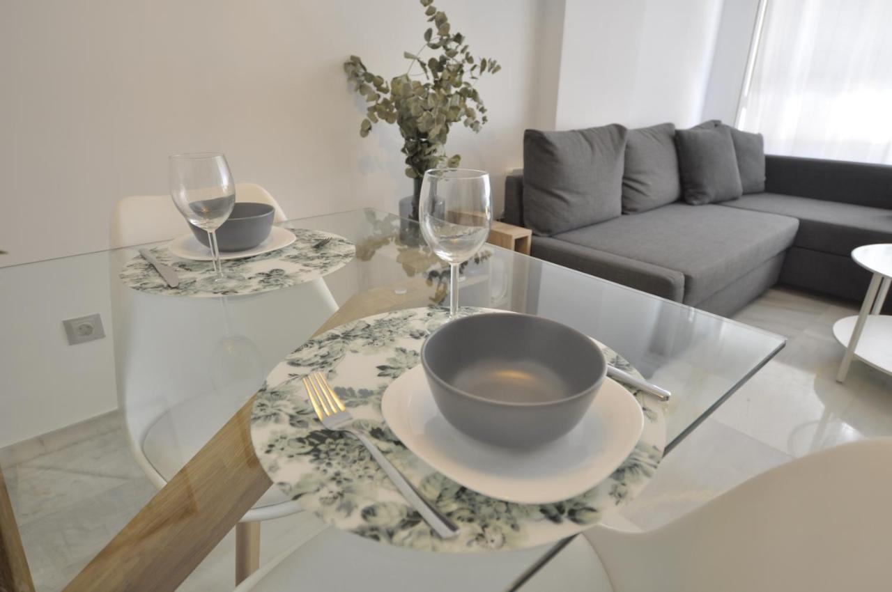 Luminoso Y Coqueto Apartamento Con Jardin Μάλαγα Εξωτερικό φωτογραφία